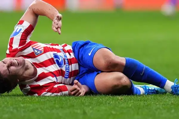 Julián Álvarez, entre algodones y bajo la lupa de Simeone para la gran definición en Londres