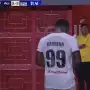VIDEO: un jugador acusó al arquero de su equipo de haberse dejado hacer un gol por las apuestas