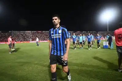 El sacrificio que rompió la maldición: cómo la lesión de Suso obliga a reconfigurar la defensa de Atlético