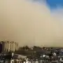 Alerta naranja y amarilla: tormentas, viento zonda y lluvia intensa afectarán este martes al país