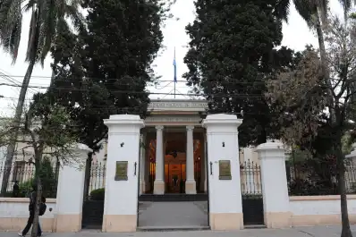 UNT: con 12 decanos definidos, Pagani enfrenta un pedido de impugnación