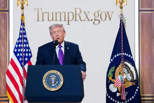 En busca de un fin al conflicto en Medio Oriente, Trump espera pronto una respuesta de Irán