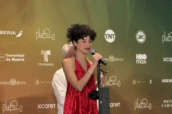 Camila Plaate cargó contra los vendepatrias en una premiación Iberoamericana