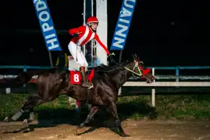 Turf: Una victoria demoledora para recuperar el prestigio