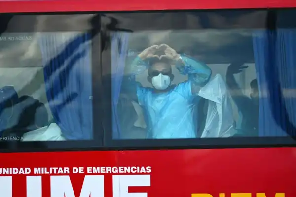 Hay casos de hantavirus en seis países tras el brote en un barco