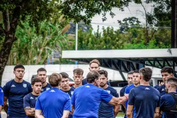 Falcioni analiza cambios y Atlético Tucumán espera definiciones para enfrentar a Talleres