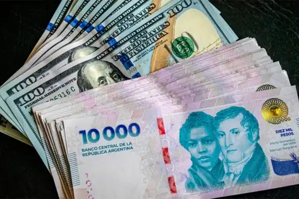 Según una encuesta, el peso cobra fuerza sobre el dólar