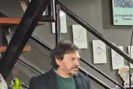Felipe Pigna firmó ejemplares de su libro “76” en Tucumán