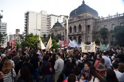 Tras la marcha, el Gobierno desestimó el reclamo: La Ley de Financiamiento Universitario nació muerta