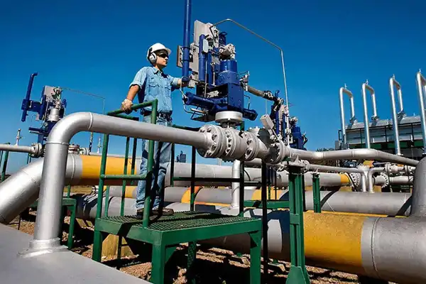 Una empresa energética abrió vacantes para estudiantes avanzados y graduados de ingeniería