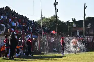Clausuraron el estadio de Tucumán Central y el club deberá mudar su localía por dos fechas