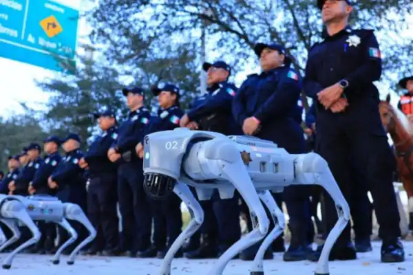 Perros robots patrullarán en el Mundial 2026 en México: vigilancia, disuasión y apoyo a la policía en las calles de Monterrey