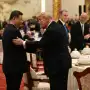 Cumbre en China: Trump y Xi Jinping logran acuerdos energéticos y muestran fisuras