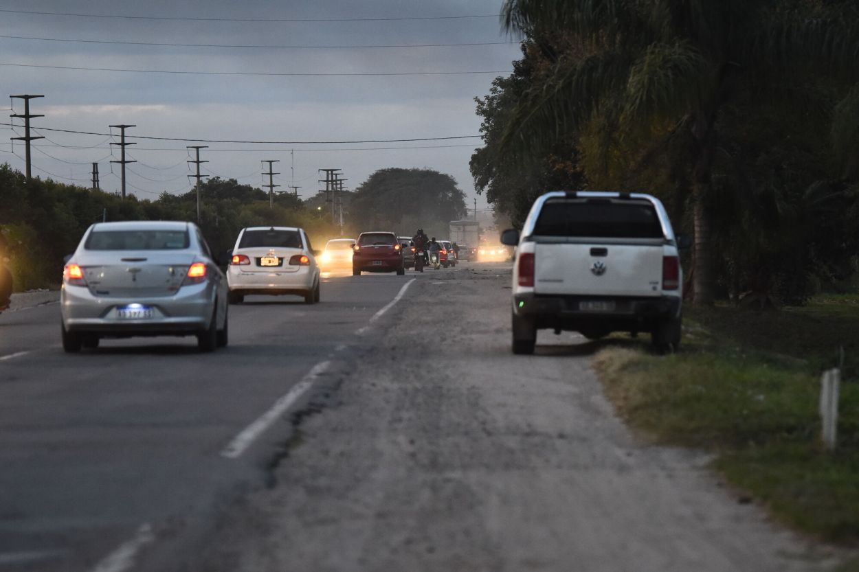 EN SAN JUSTO. La falta de luces en la ruta 306 afecta a la comuna.