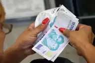A quiénes corresponde cobrar aguinaldo de Anses en junio