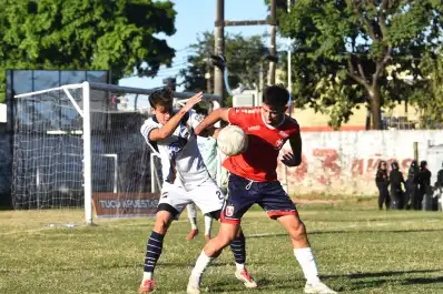 Mientras uno brilla en Atlético, el otro pelea su sueño en Tucumán Central: la historia de Benjamín Ruiz Rodríguez