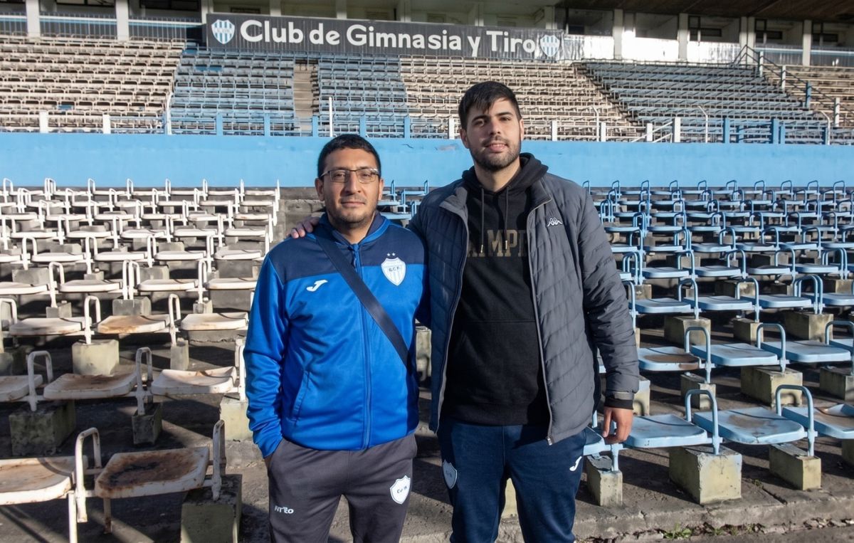 INVESTIGACIÓN. Facundo Sinatra y Facundo Vallejo llevan adelante el Departamento de Historia de Gimnasia y Tiro y consiguieron que el CIHF les otorgue el reconocimiento.