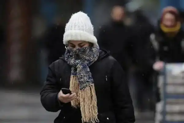 Alerta amarilla por frío extremo y vientos de hasta 100 km/h: las provincias bajo riesgo este lunes