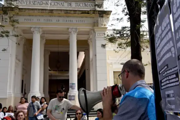 Docentes universitarios: Conadu anunció una semana de paro nacional y profundiza el conflicto con el Gobierno