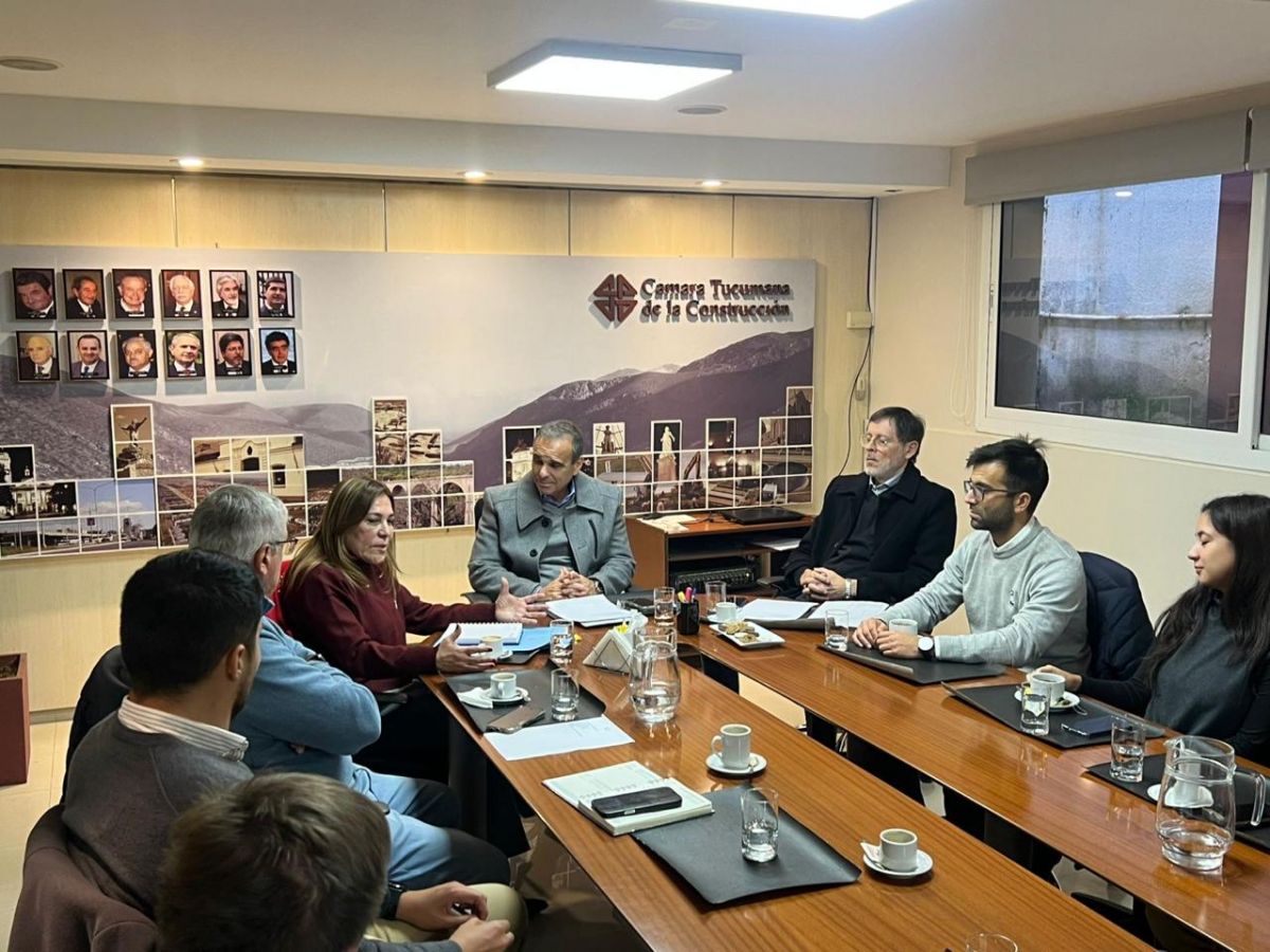 EN LA CTC. La senadora Ávila fue invitada por la entidad presidida por Garber. Foto de Prensa CTC