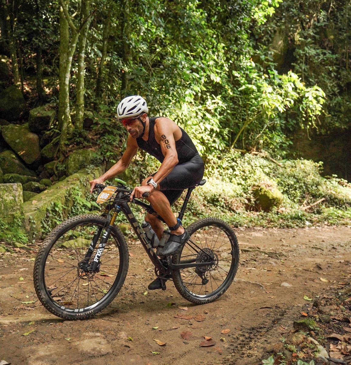 El tucumano que desafía al tiempo: Alejandro Bulacio brilló en el Xterra de Brasil y apunta al Mundial