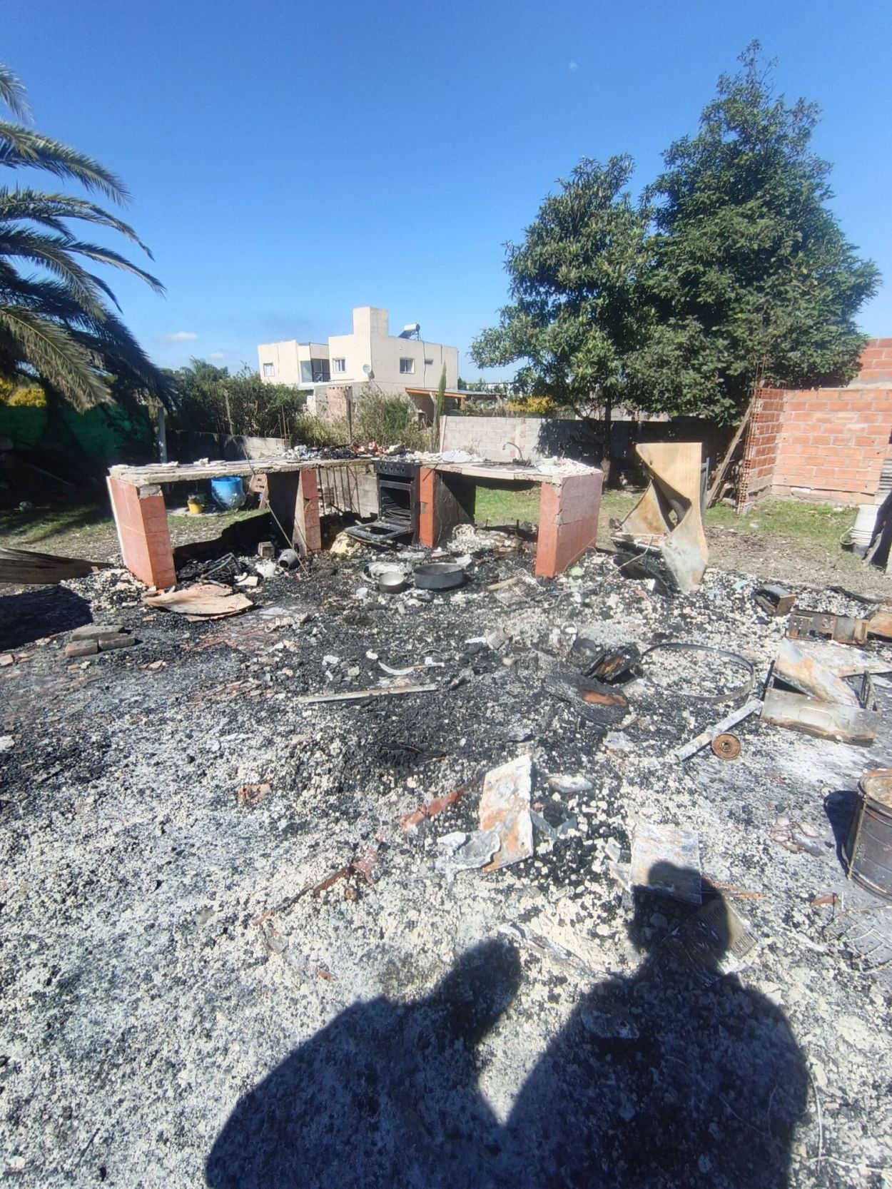 LA MAÑANA SIGUIENTE. La vivienda sufrió destrucción total.