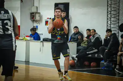 Quién es Luca Montero, el tucumano que jugará el Mundial U21 de Básquetbol Silencioso con Argentina