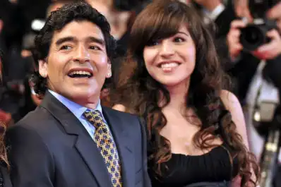 Así es el particular living de Gianinna Maradona: decoración bohemia, objetos espirituales y un homenaje íntimo a Diego