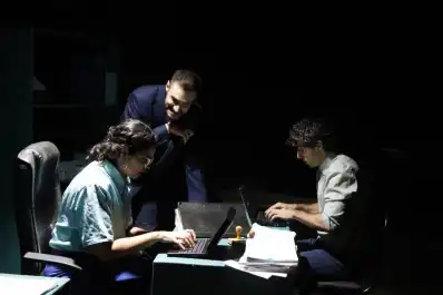Teatro: deseos archivados en el “Ministerio de la Posibilidad”