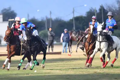 Con cuatro partidos y más de 200 caballos, comenzó la Equestrian Week en Tapia