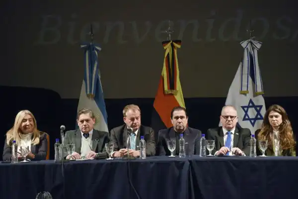 Simposio internacional en Tucumán: a 80 años de los juicios a los nazis en Núremberg