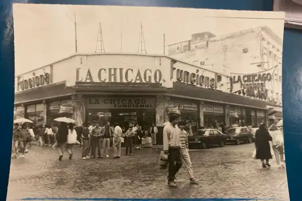 Recuerdos fotográficos: los 101 años de la tienda La Chicago