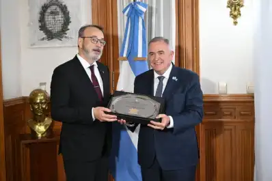 Ucrania busca aliados en la industria tucumana