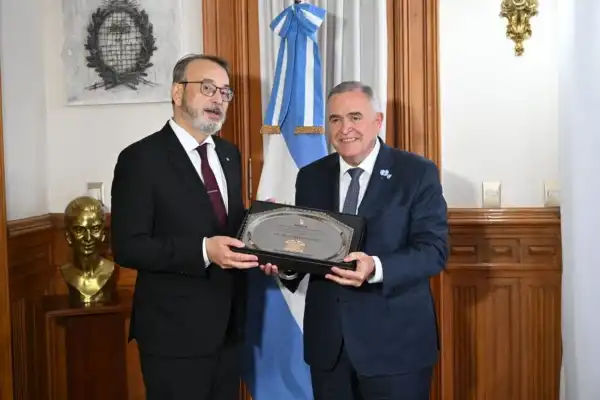 Ucrania busca aliados en la industria tucumana