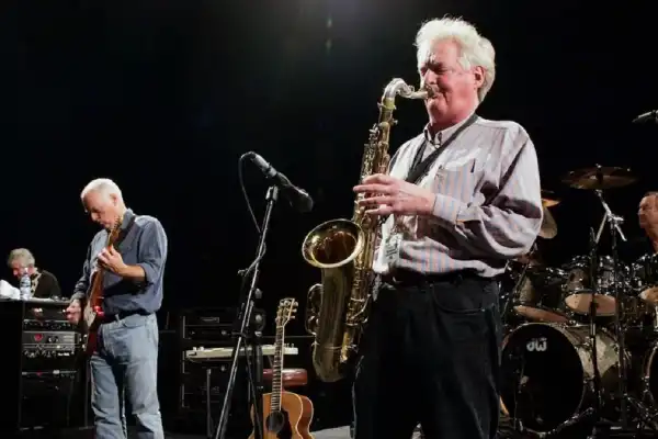 Murió Dick Parry, histórico colaborador de Pink Floyd en sus temas más emblemáticos
