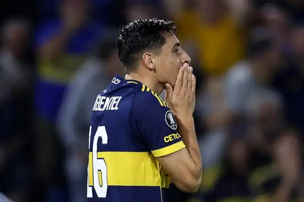 Golpe durísimo para Boca: Merentiel se lesionó y no jugará el duelo decisivo contra Universidad Católica