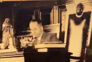Recuerdos fotográficos: Juan Heller y la chuña del Palacio de Justicia