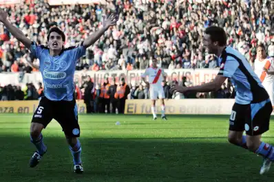 Del descenso de 2011 al título de 2026: las coincidencias entre los dos golpes de Belgrano a River