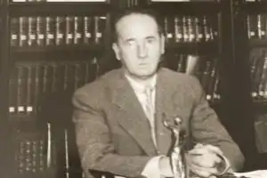 “Apúrate despacio”, el “ex libris” de Juan Heller para la Corte