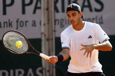 Roland Garros: Cerúndolo, Navone y Ugo Carabelli avanzaron a la segunda ronda en París