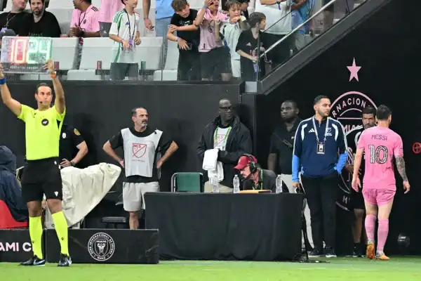 Alarma en la selección argentina: qué lesión sufrió Lionel Messi en Inter Miami