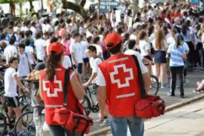Cruz Roja busca voluntarios en Tucumán: cómo anotarse y qué perfiles necesitan