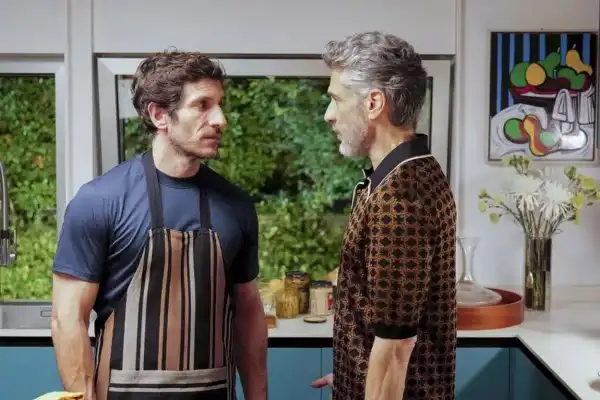 Pedro Almodóvar y Leonardo Sbaraglia, otra vez juntos