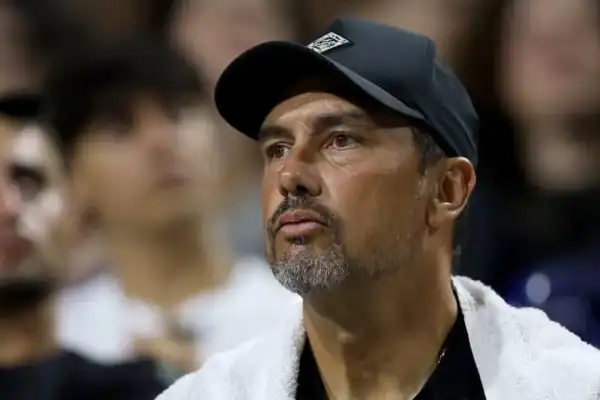 Un entrenador argentino abandonó a su tenista en pleno Roland Garros y se fue a Miami