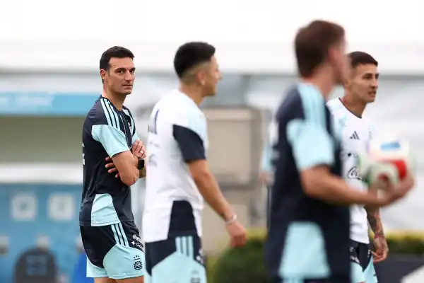 Los motivos por los que Scaloni demora hasta último momento la lista de la Selección para el Mundial 2026
