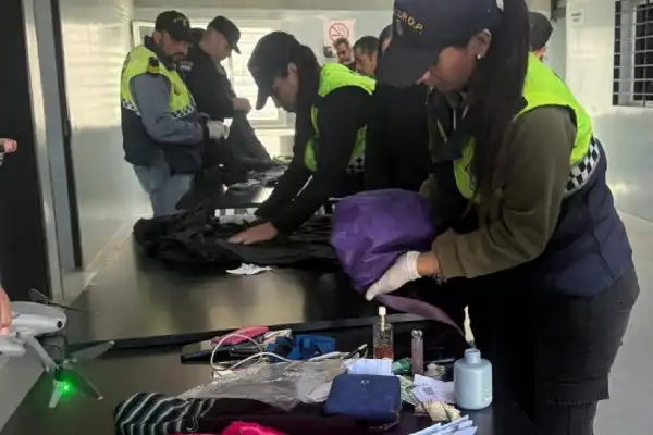 Secuestran marihuana a familiares de un menor en el Instituto Padre Cura Brochero