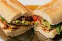 Un prestigioso ranking de comida eligió a los sánguches de milanesa de Chacho entre los mejores del mundo