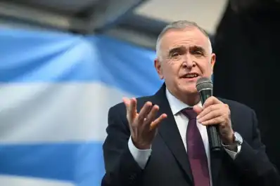 El triple juego de Jaldo hacia 2027