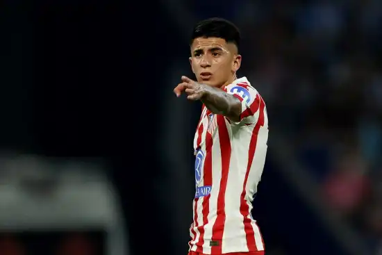 GOLPE DE MERCADO. Thiago Almada arribaría este lunes a nuestro país para sumarse al plantel de River.