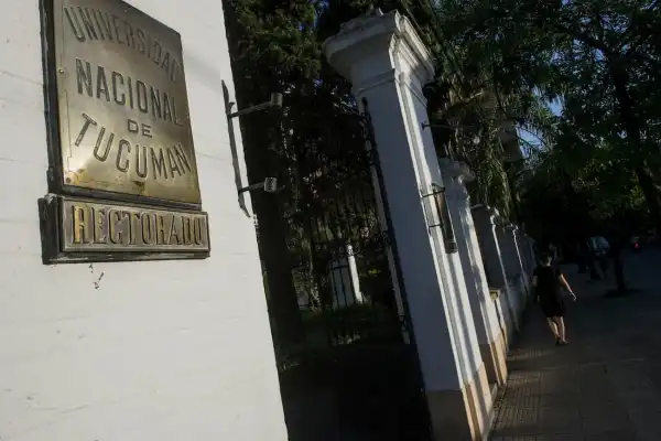 Nueva ofensiva judicial en la UNT: reclaman ante la Cámara que se respete el cronograma electoral original